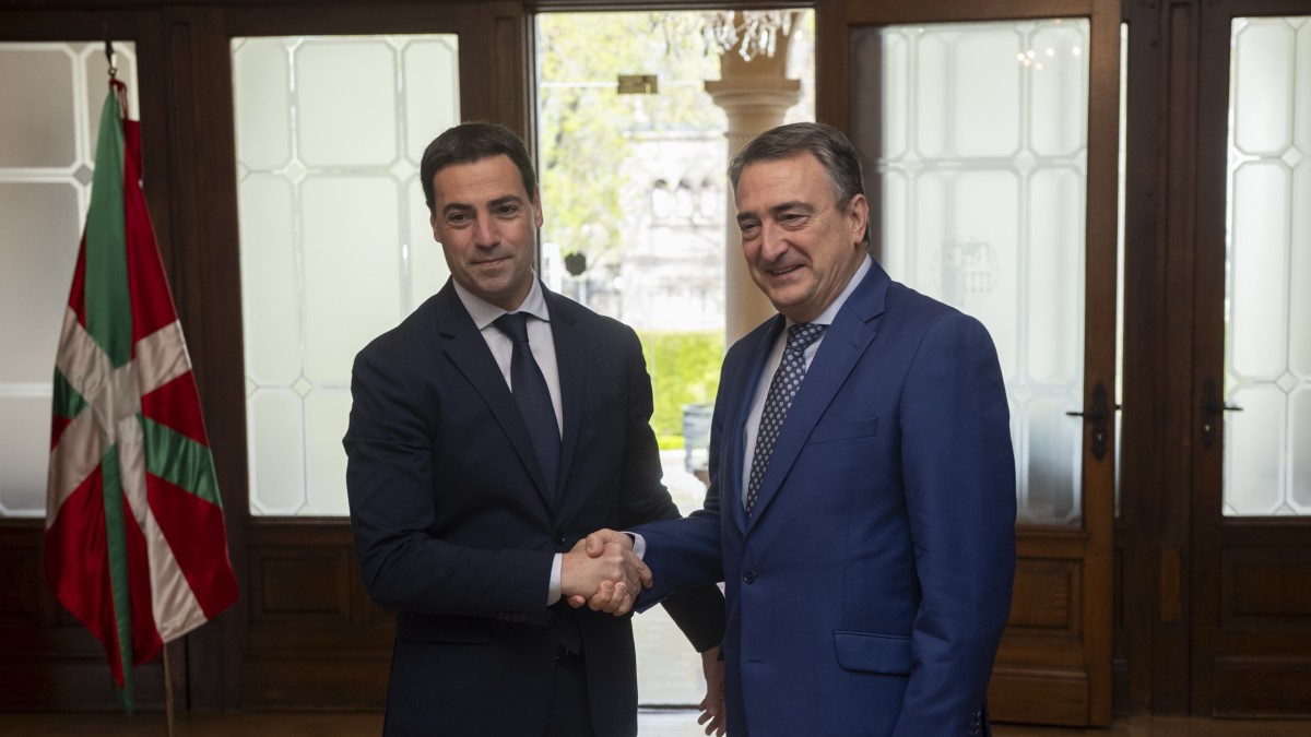 Reunión Aitor Esteban-Lehendakari Imanol Pradales 