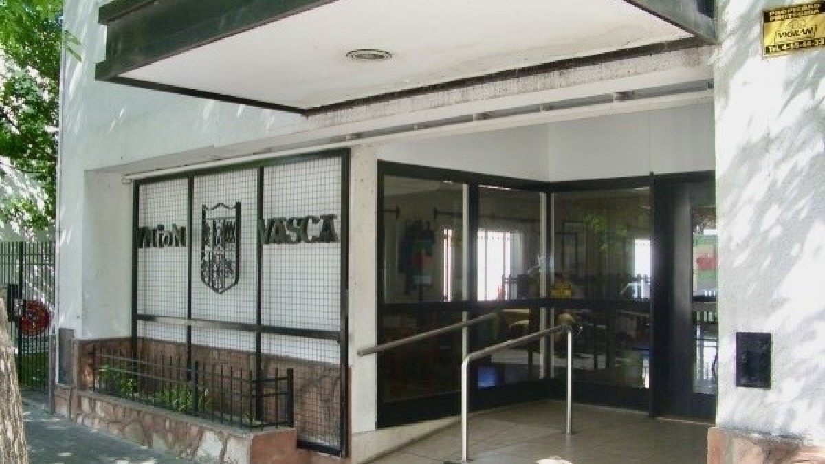 El EBB y la Extraterritorial de Argentina llaman a la afiliación jeltzale a aportar fondos para la Euskal Etxea de Bahía Blanca