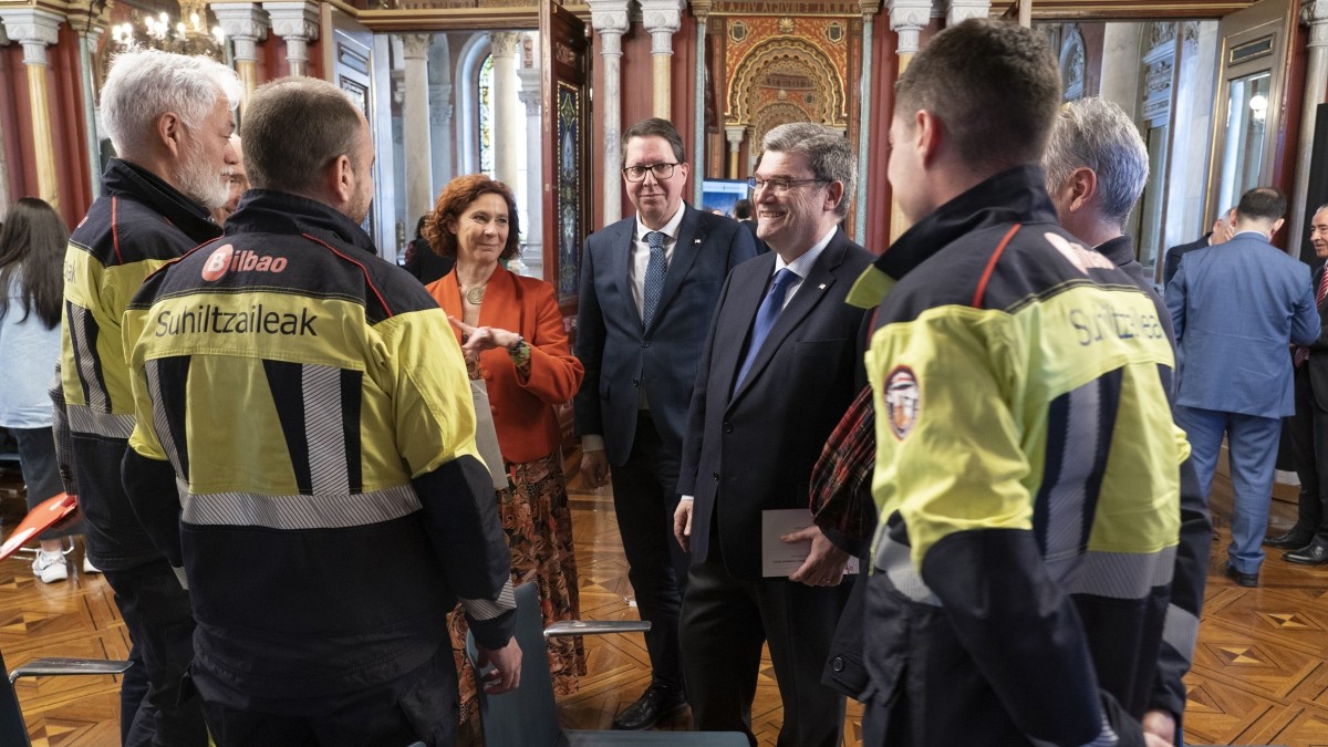 Juan Mari Aburto: “El nuevo parque de bomberas y bomberos de Ibarrekolanda es un proyecto importante y de futuro para Bilbao”
