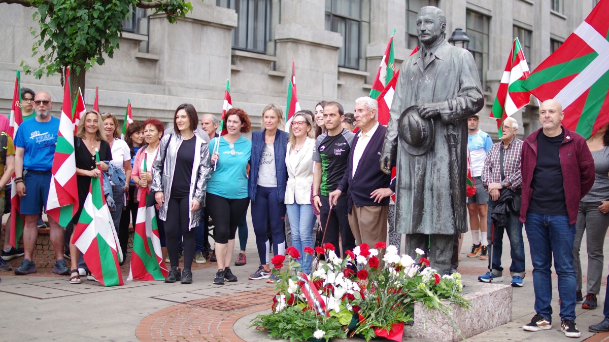 Balore demokratikoekiko konpromisoa berretsi du EAJ-PNVk,  Agirre Lehendakaria gogoratuz