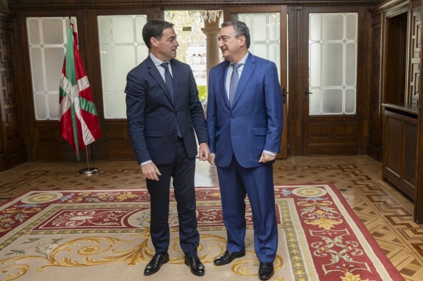 Aitor Esteban-Imanol Pradales Lehendakaria, bilera 