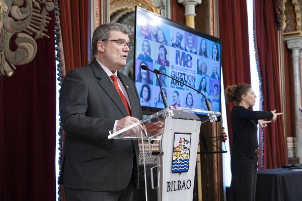 Con motivo del 8 de marzo, Día Internacional de las Mujeres, el Ayuntamiento de Bilbao ha puesto en marcha una campaña institucional que se centra en reivindicar la voz y la presencia de las mujeres